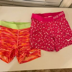 Nike Pros Pink Patterned Spandex